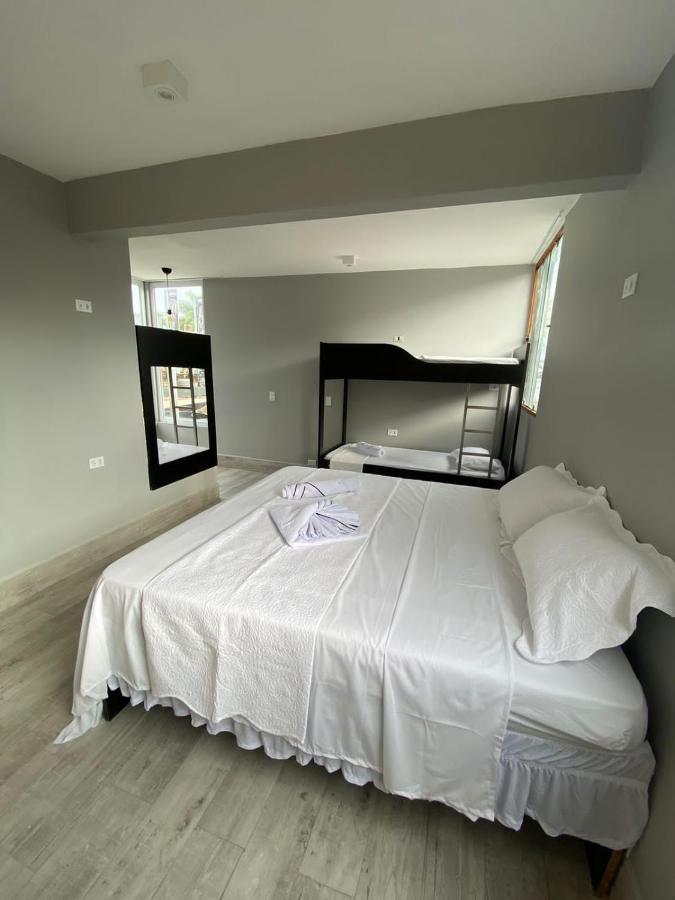 Hotel Enseada *